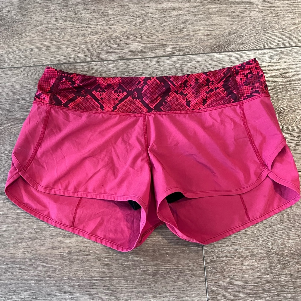 Lululemon Speed Short Size 6